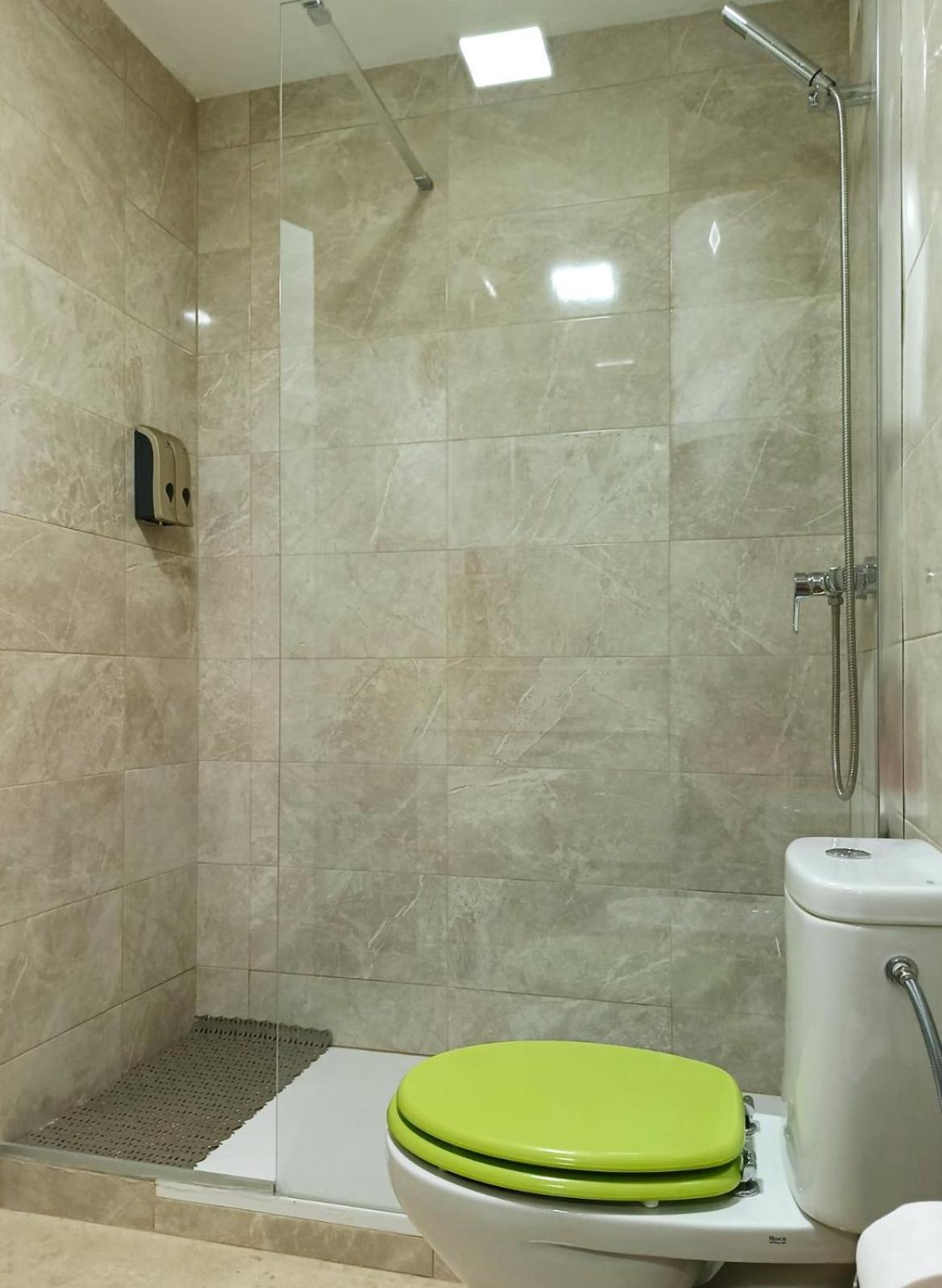 Apartament El Piso Espacioso Un Grupo De Amigos *